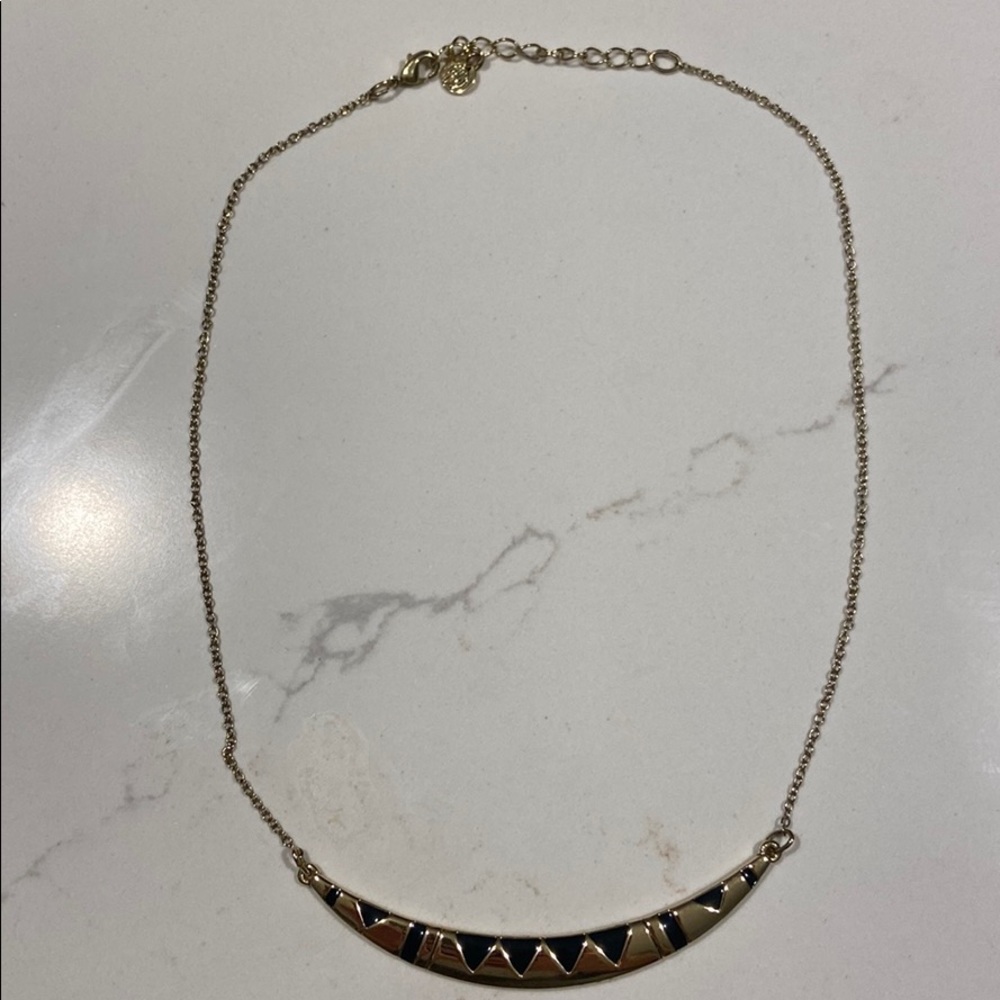 House of Harlow black and gold necklace